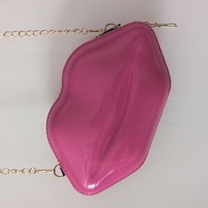 Pink Lips Purse